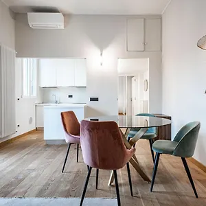 Apartment Montello Livings, Exclusive Terrace And Skyline View