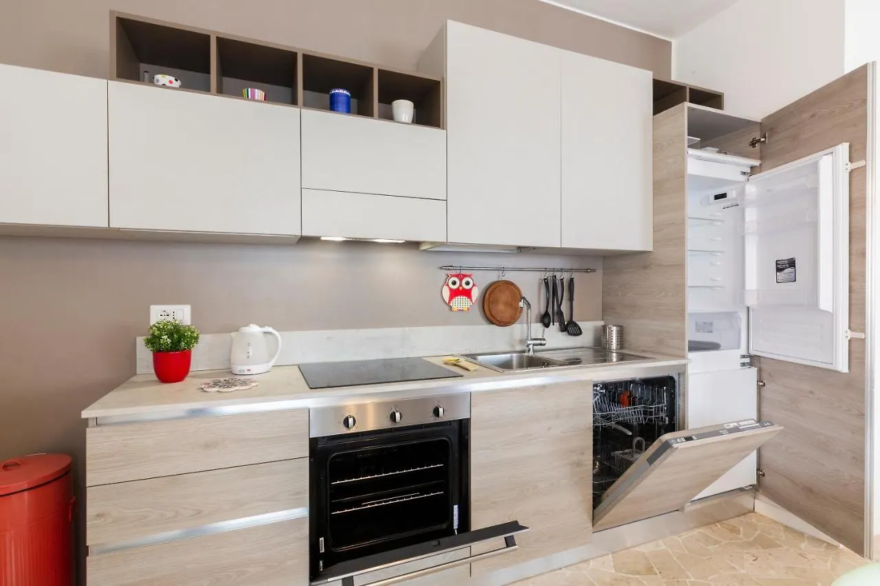 Apartment Casa Relax - Central Station Milan Italy
