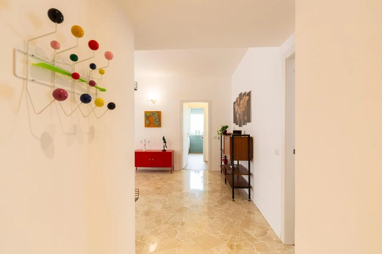 Apartment Casa Relax - Central Station Milan Italy